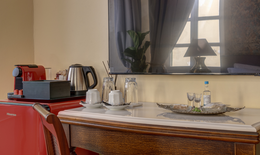 The Frescoes Suite